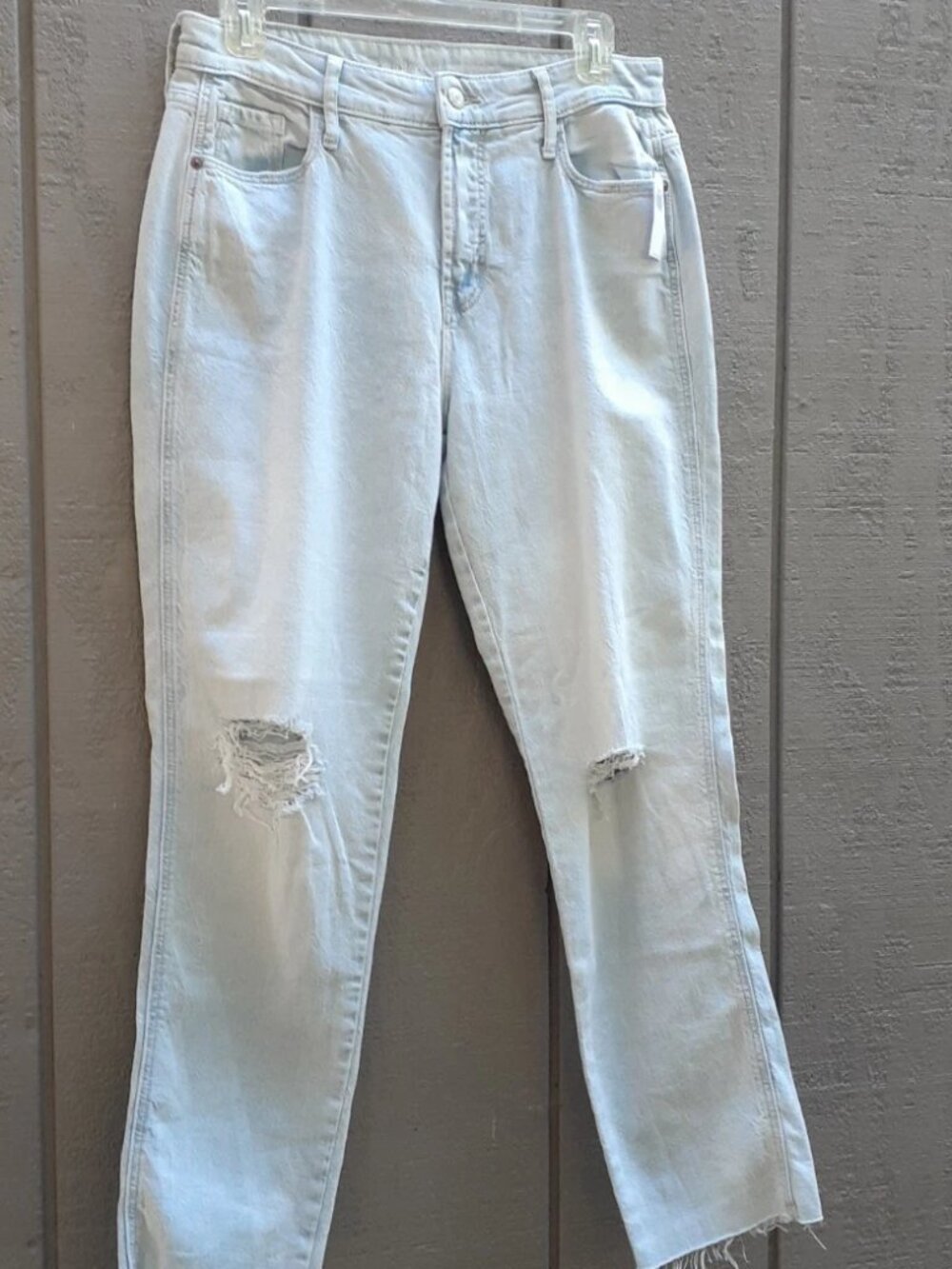 Old Navy Womens 8 NWT Vintage Slim High Rise Light Wash Distressed NEW Pockets